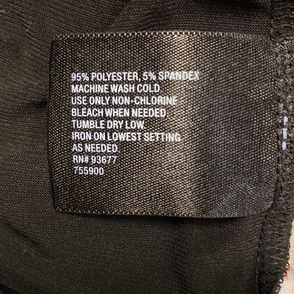 Tops - Picture 3 of 4